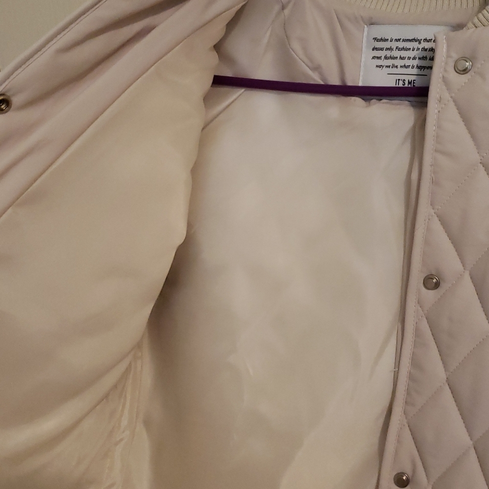 Quilted Bomber Jacket - Picture 7 of 9